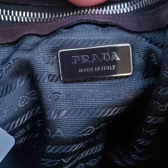 PRADA Scamoscio Easy Bag - Picture 8 of 10